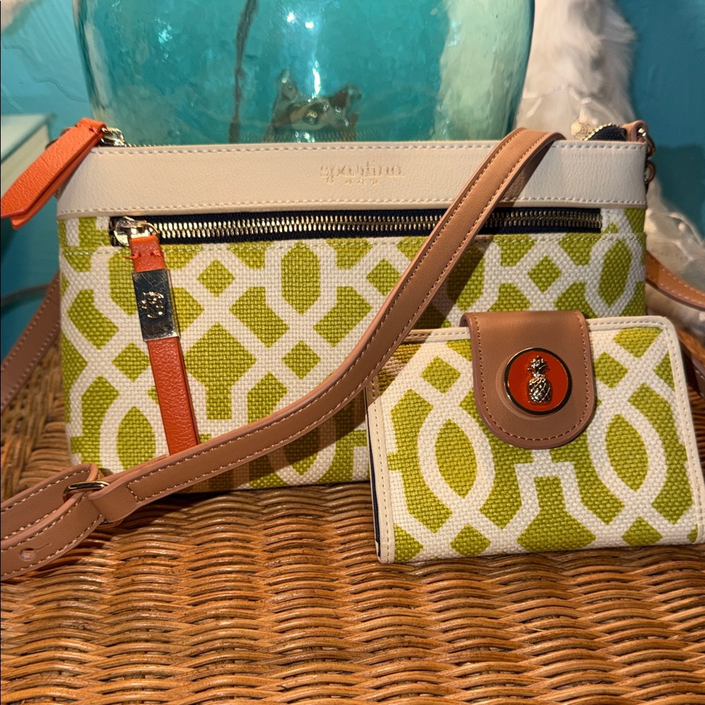 Spartina 449 Green and Cream Crossbody Bag with Wallet NWOT